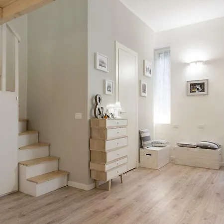 Apartment Enjoy Navigli - Milan
